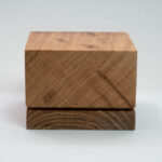 356 Oak Square miniature display plinth