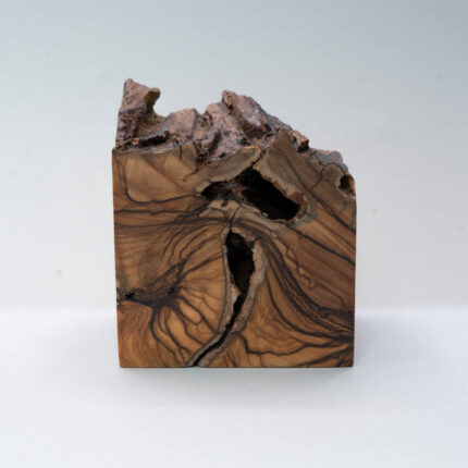 mp321 olivewood textured miniature display plinth-6
